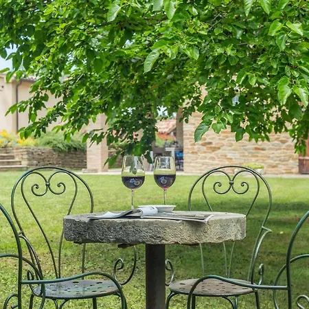 Casa Lucia 6 * Fratte Rosa