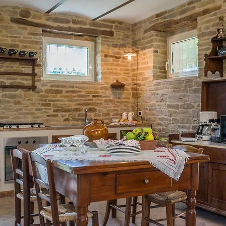 Holiday home Casa Lucia 6 *